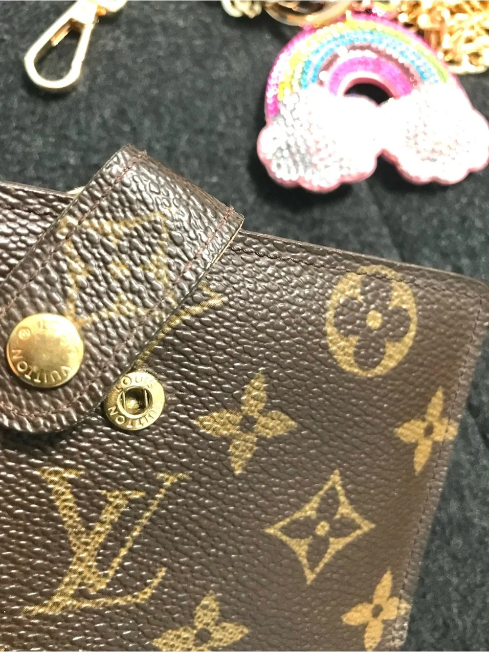 ✅AUTHENTIC FREE LV KISSLOCK WALLET FREE WITH SHOULDER BAG PURCHASE